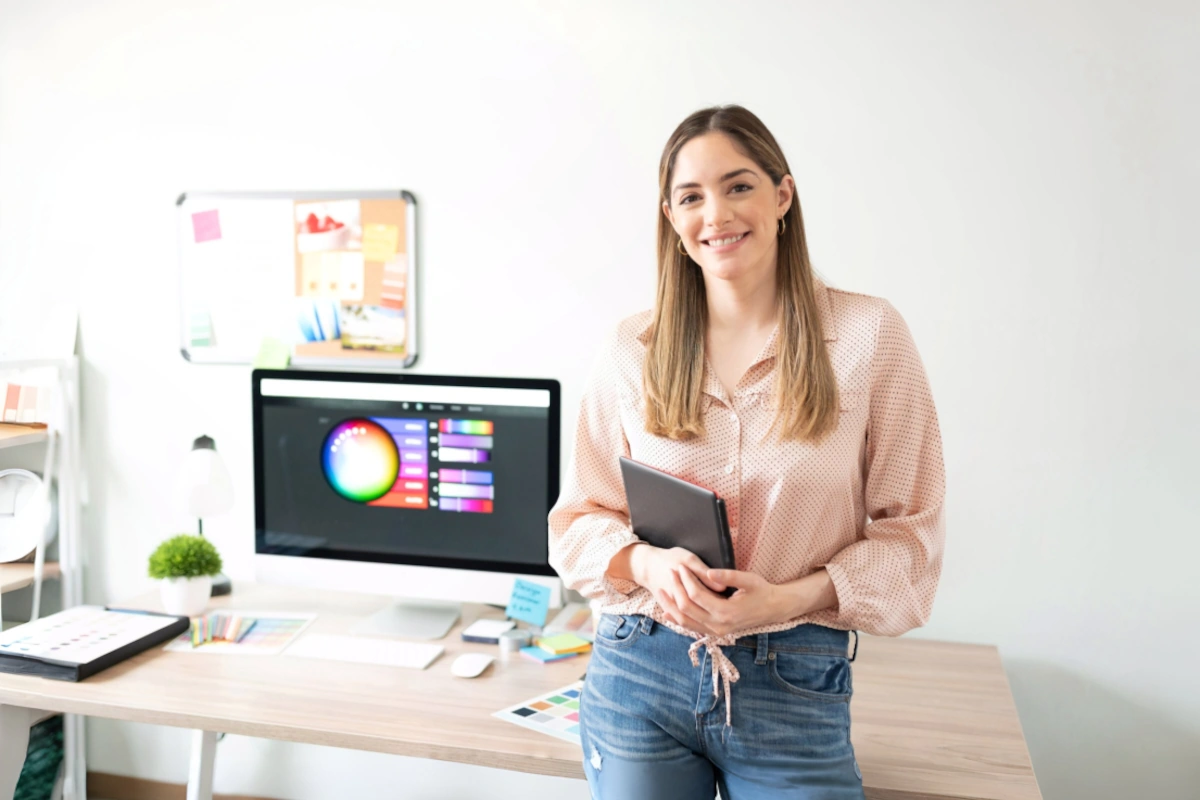 Estudia Licenciatura en Diseño y Comunicación Digital en línea con validez oficial SEP en UDAX Universidad